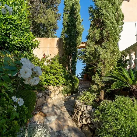 Casa Del Sole D'hotes De Charme Pensionat 4*