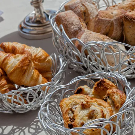 Casa Del Sole D'hotes De Charme 4*