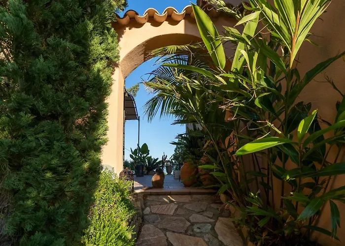 Konukevi Casa Del Sole D'hotes De Charme Favone